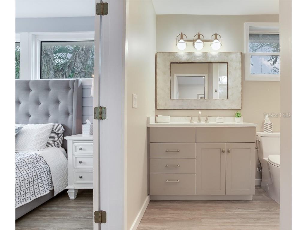 652 Ohio Place Sarasota FL 34236 TB8446288 image32