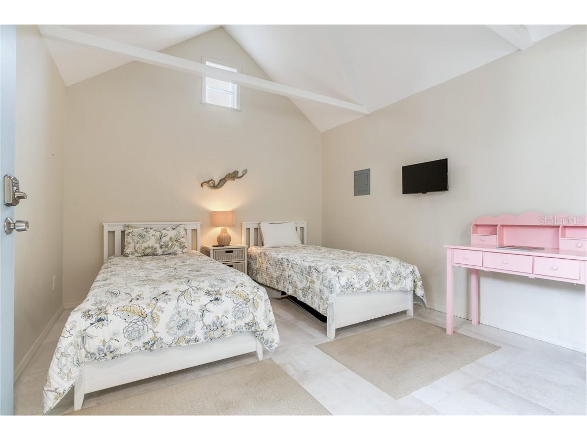 652 Ohio Place Sarasota FL 34236 TB8446288 image42