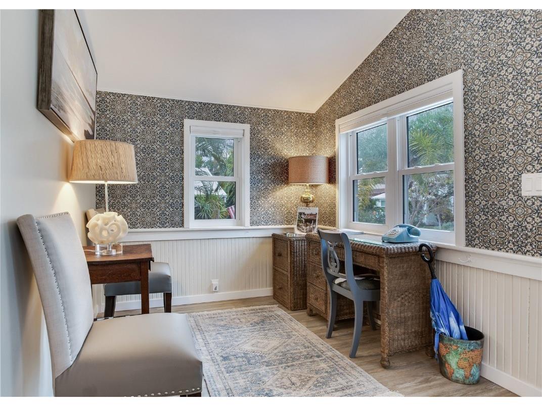 652 Ohio Place Sarasota FL 34236 TB8446288 image8