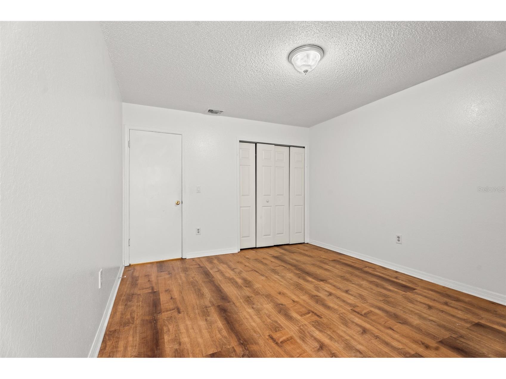 652 Saint Jhons #652 Winter Park FL 32792 TB8514256 image23