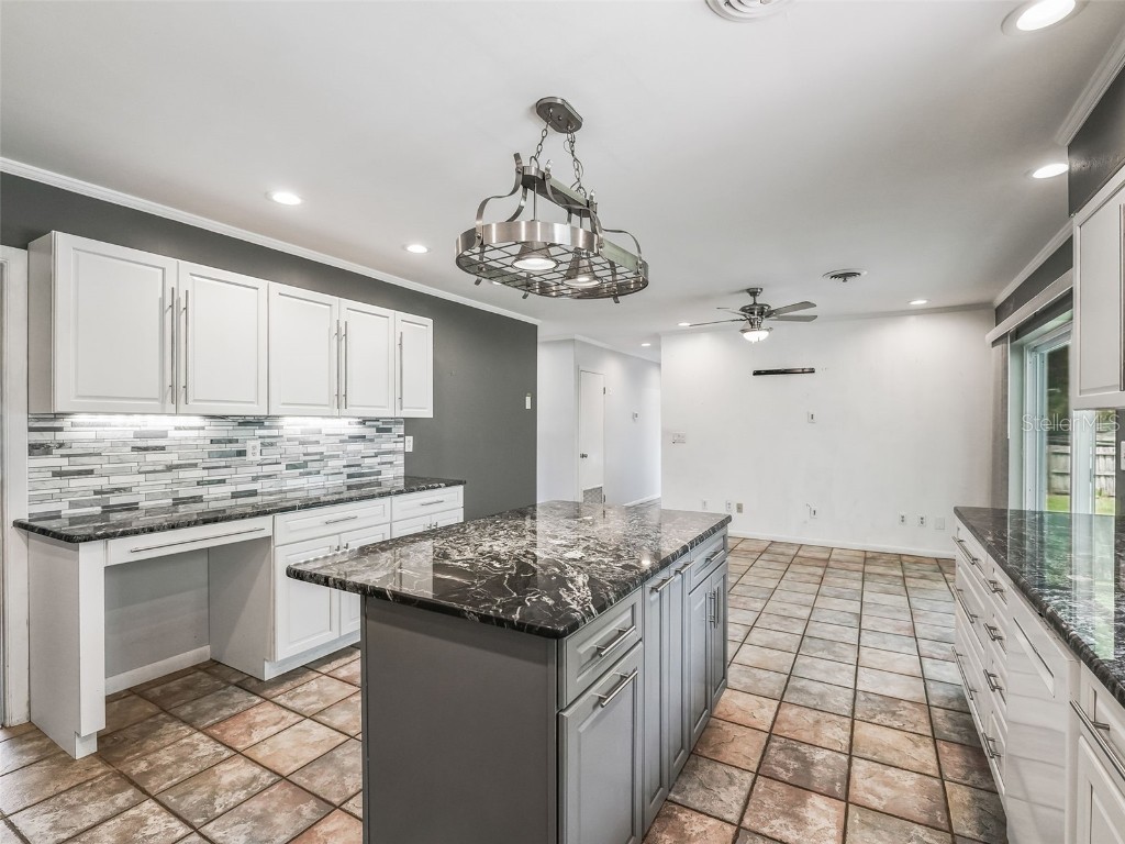 652 SE 18th Street Ocala FL 34471 OM707675 image6