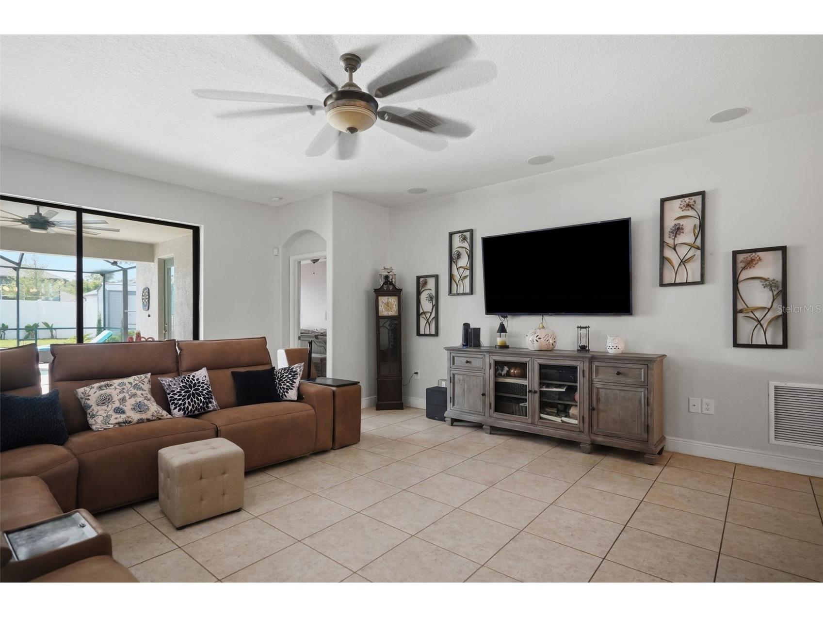 652 Tierra Drive Spring Hill FL 34609 W7886987 image7