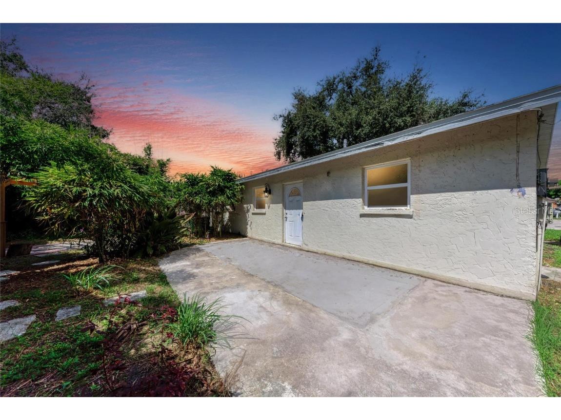 6520 3rd Avenue NE Bradenton FL 34208 A4666849 image29