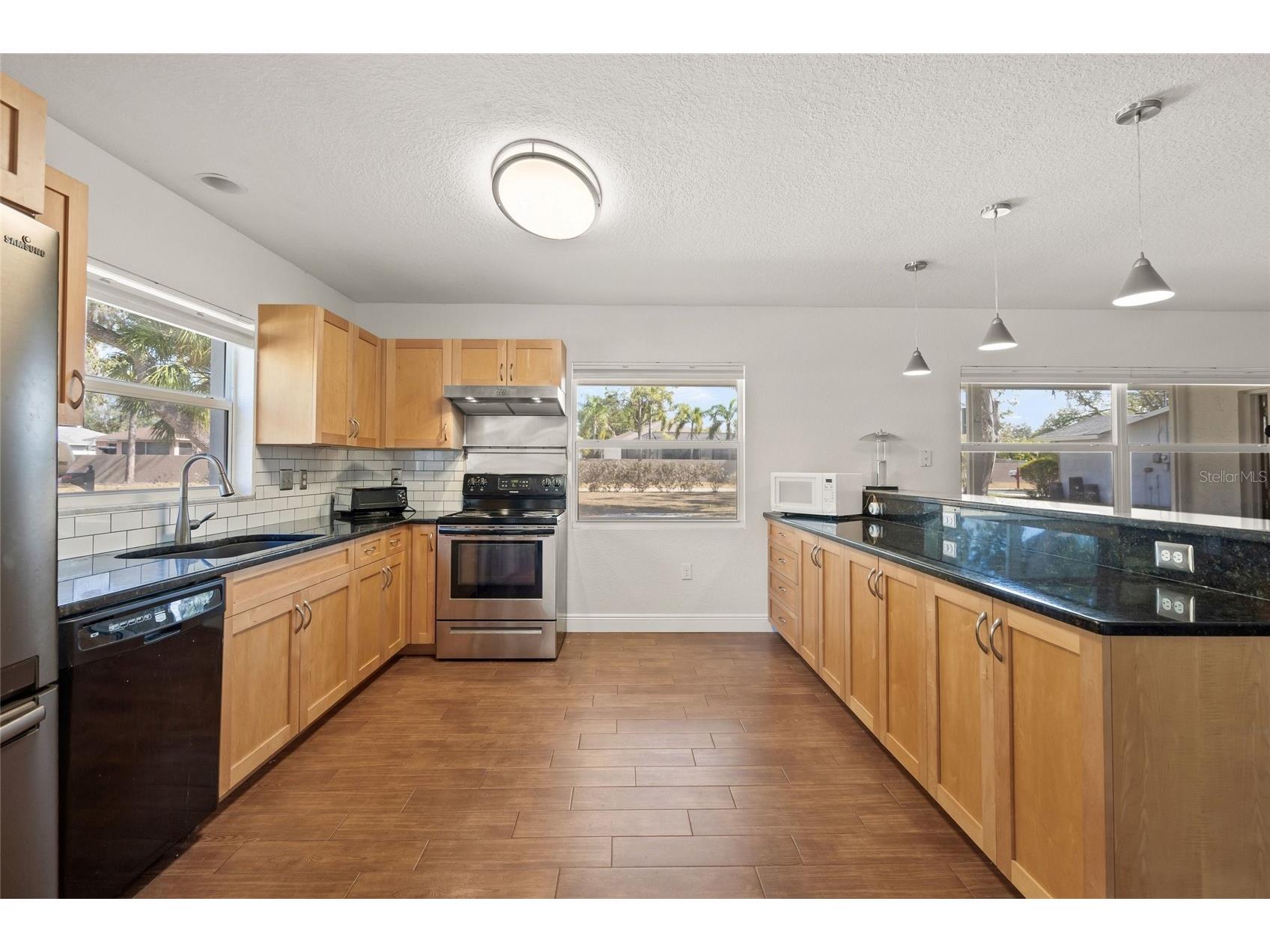6520 Quonset Road Bradenton FL 34203 A4681216 image13