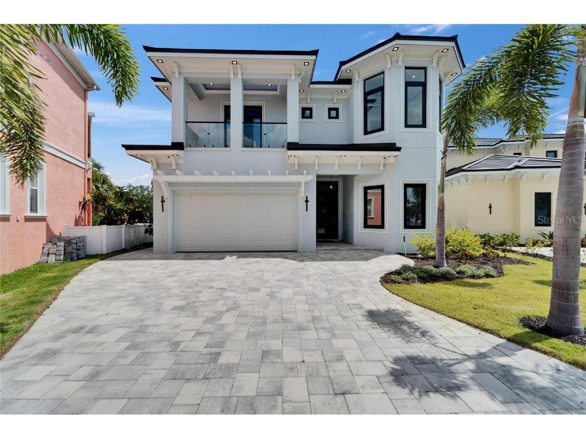 6520 Simone Shores Circle Apollo Beach FL 33572 - ST CREUX CANAL TB8391408 image1