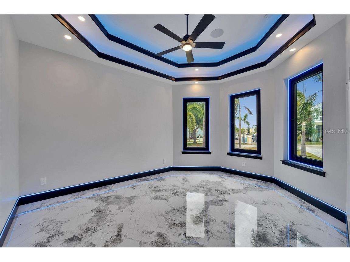 6520 Simone Shores Circle Apollo Beach FL 33572 - ST CREUX CANAL TB8391408 image13