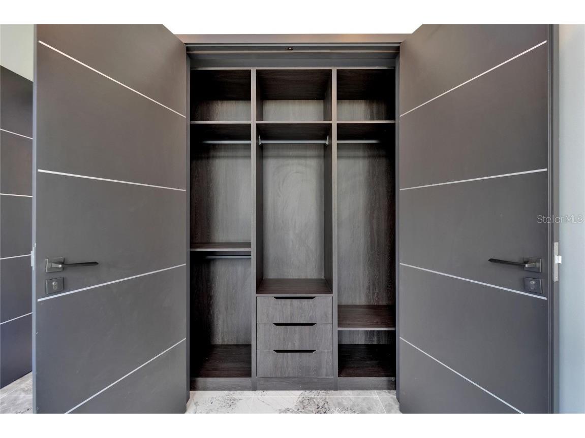 6520 Simone Shores Circle Apollo Beach FL 33572 - ST CREUX CANAL TB8391408 image16