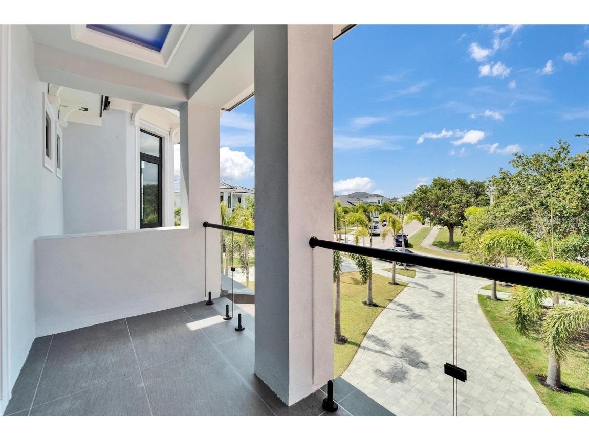 6520 Simone Shores Circle Apollo Beach FL 33572 - ST CREUX CANAL TB8391408 image19