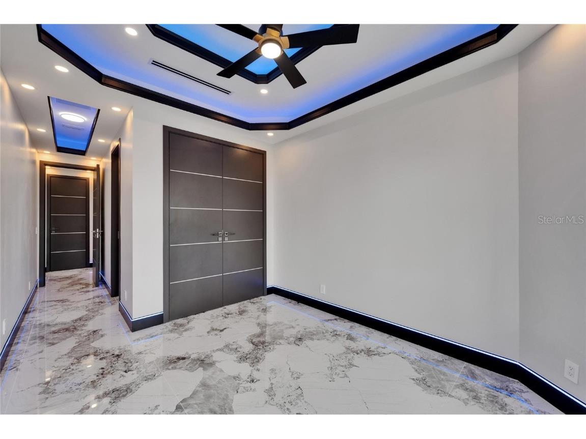 6520 Simone Shores Circle Apollo Beach FL 33572 - ST CREUX CANAL TB8391408 image23