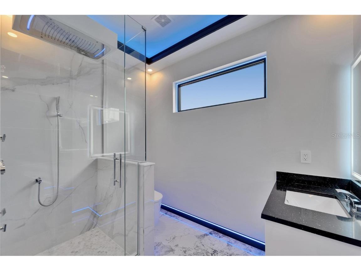 6520 Simone Shores Circle Apollo Beach FL 33572 - ST CREUX CANAL TB8391408 image24