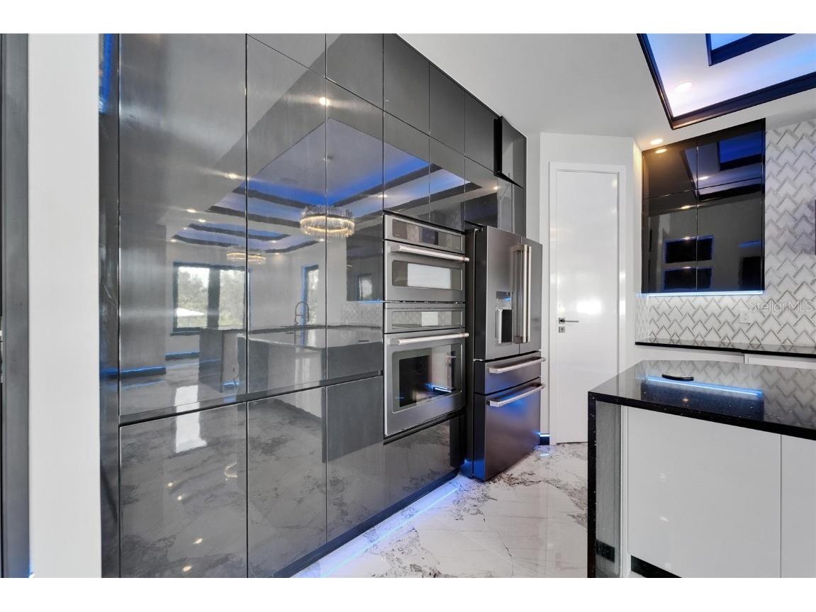 6520 Simone Shores Circle Apollo Beach FL 33572 - ST CREUX CANAL TB8391408 image59