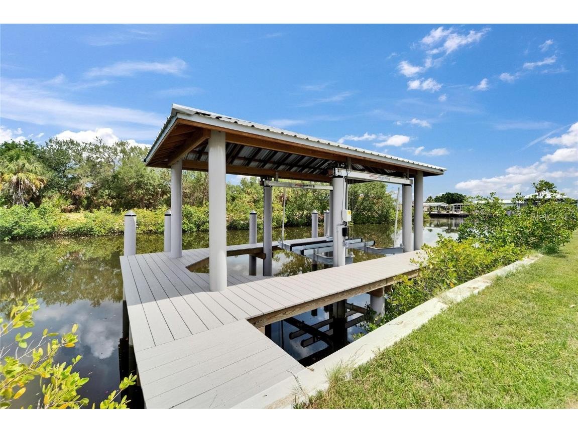 6520 Simone Shores Circle Apollo Beach FL 33572 - ST CREUX CANAL TB8391408 image81