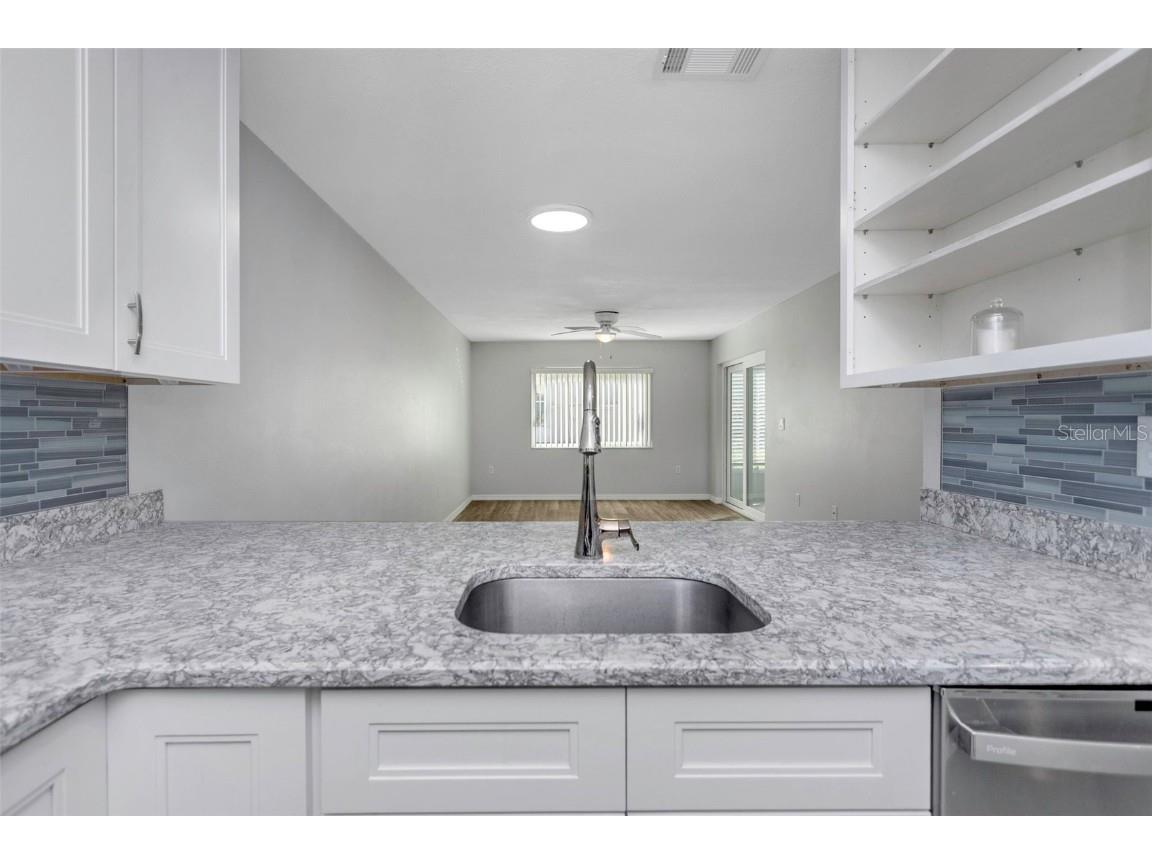 6520 Thicket Trail New Port Richey FL 34653 W7880475 image13