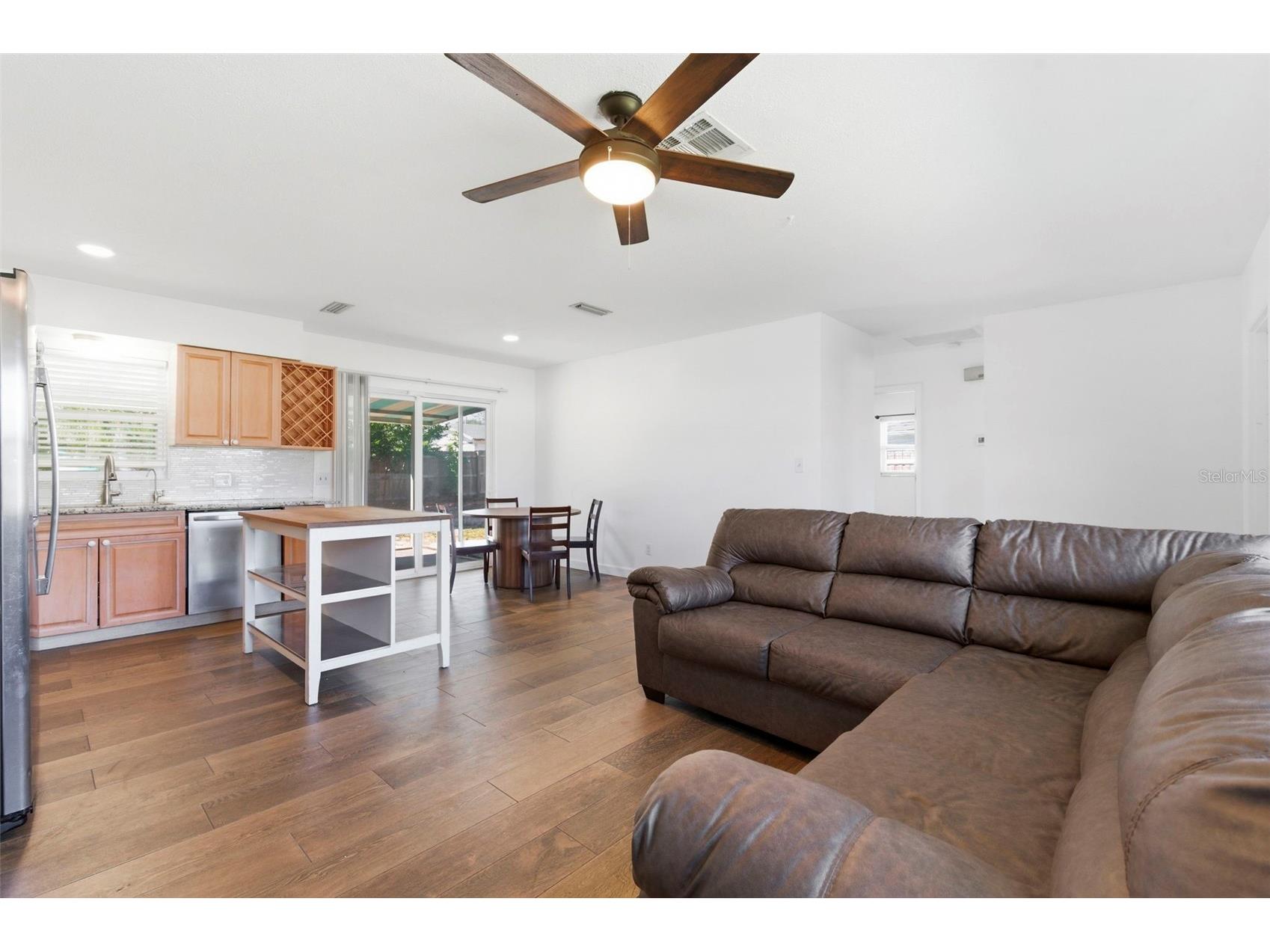 6522 112th Street Seminole FL 33772 TB8510095 image6