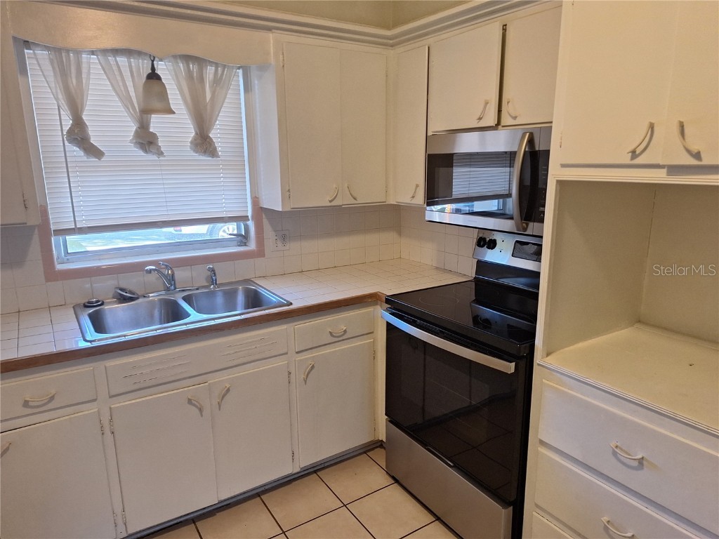 6522 113th Street Seminole FL 33772 TB8447337 image2