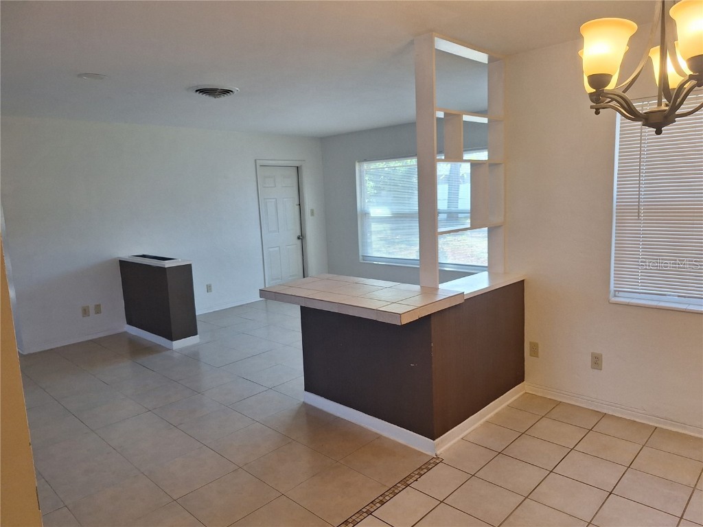 6522 113th Street Seminole FL 33772 TB8447337 image6