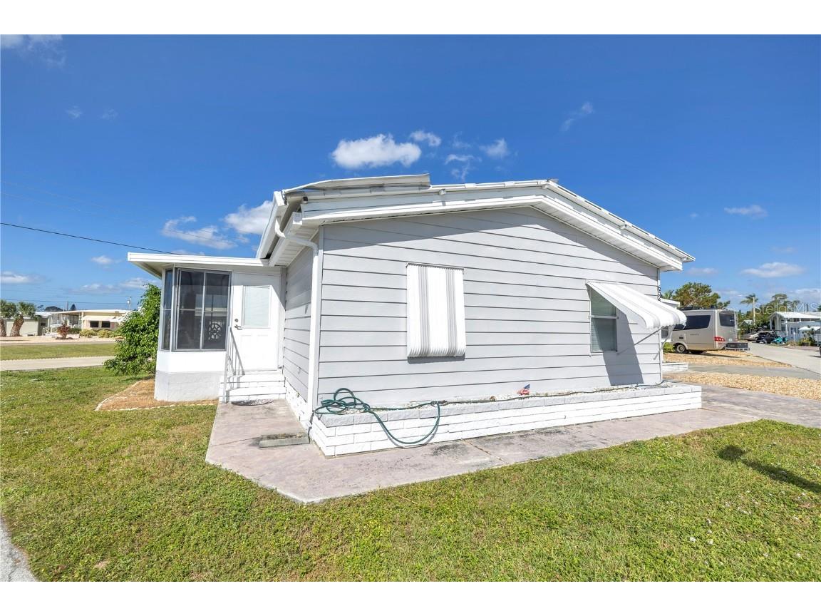 6522 Dakota Street Bradenton FL 34207 A4627598 image1