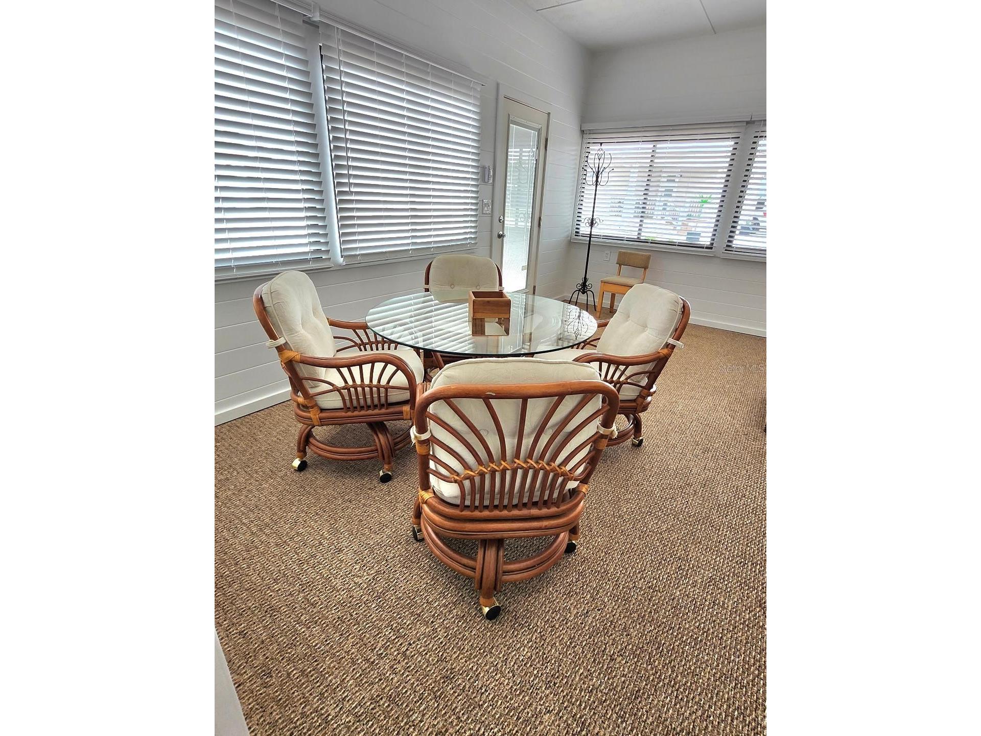 6522 Massachusetts Street Bradenton FL 34207 - SARASOTA BAY A4679982 image34