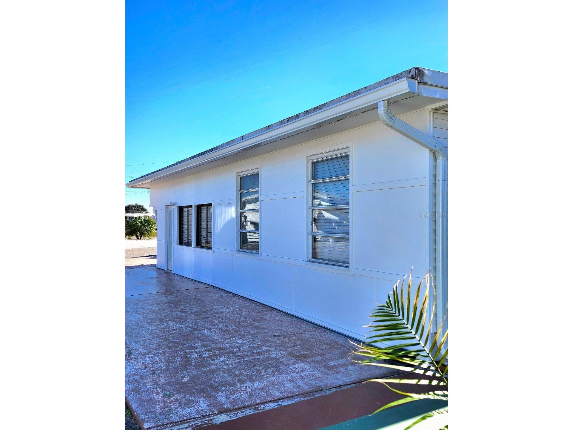 6522 Massachusetts Street Bradenton FL 34207 - SARASOTA BAY A4679982 image5