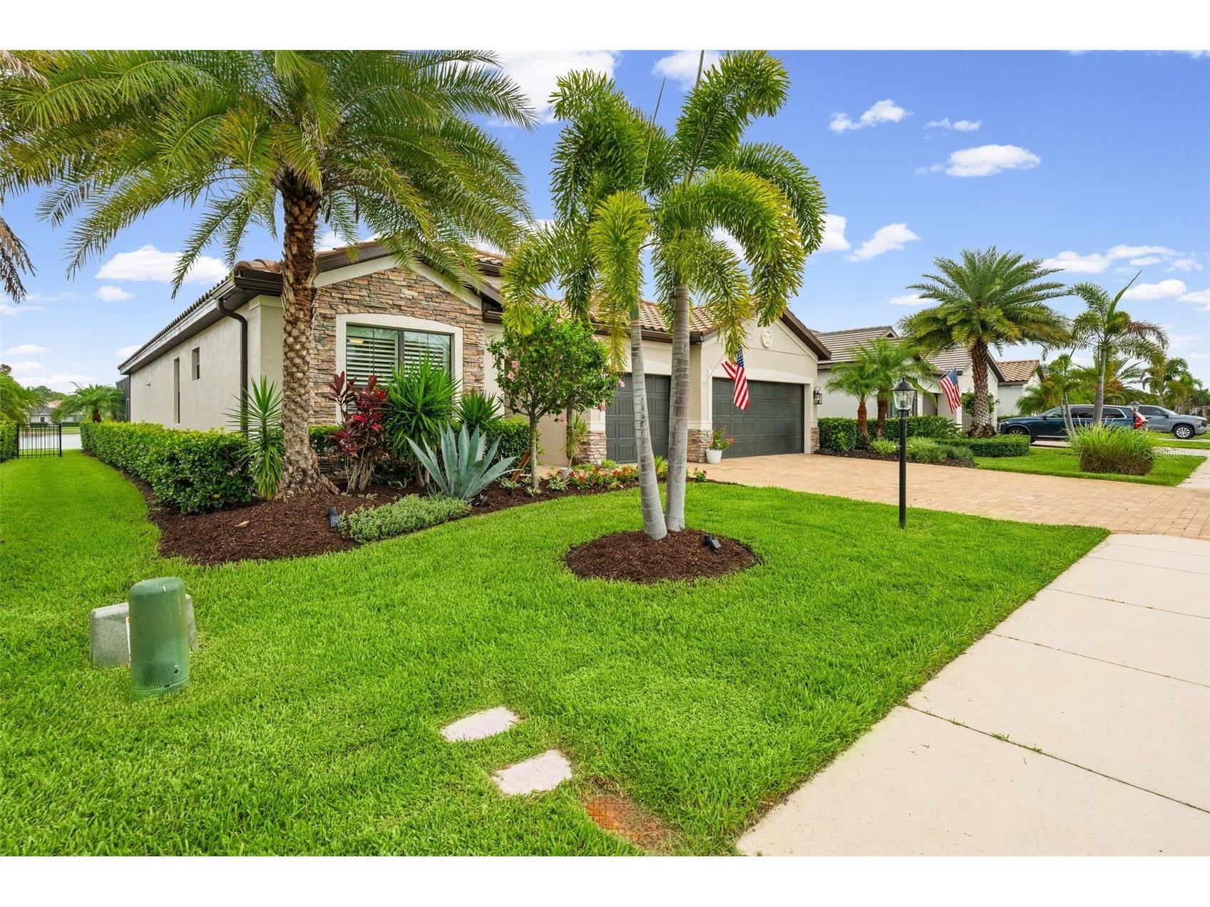 6522 Rosehill Farm Run Bradenton FL 34211 A4695464 image5
