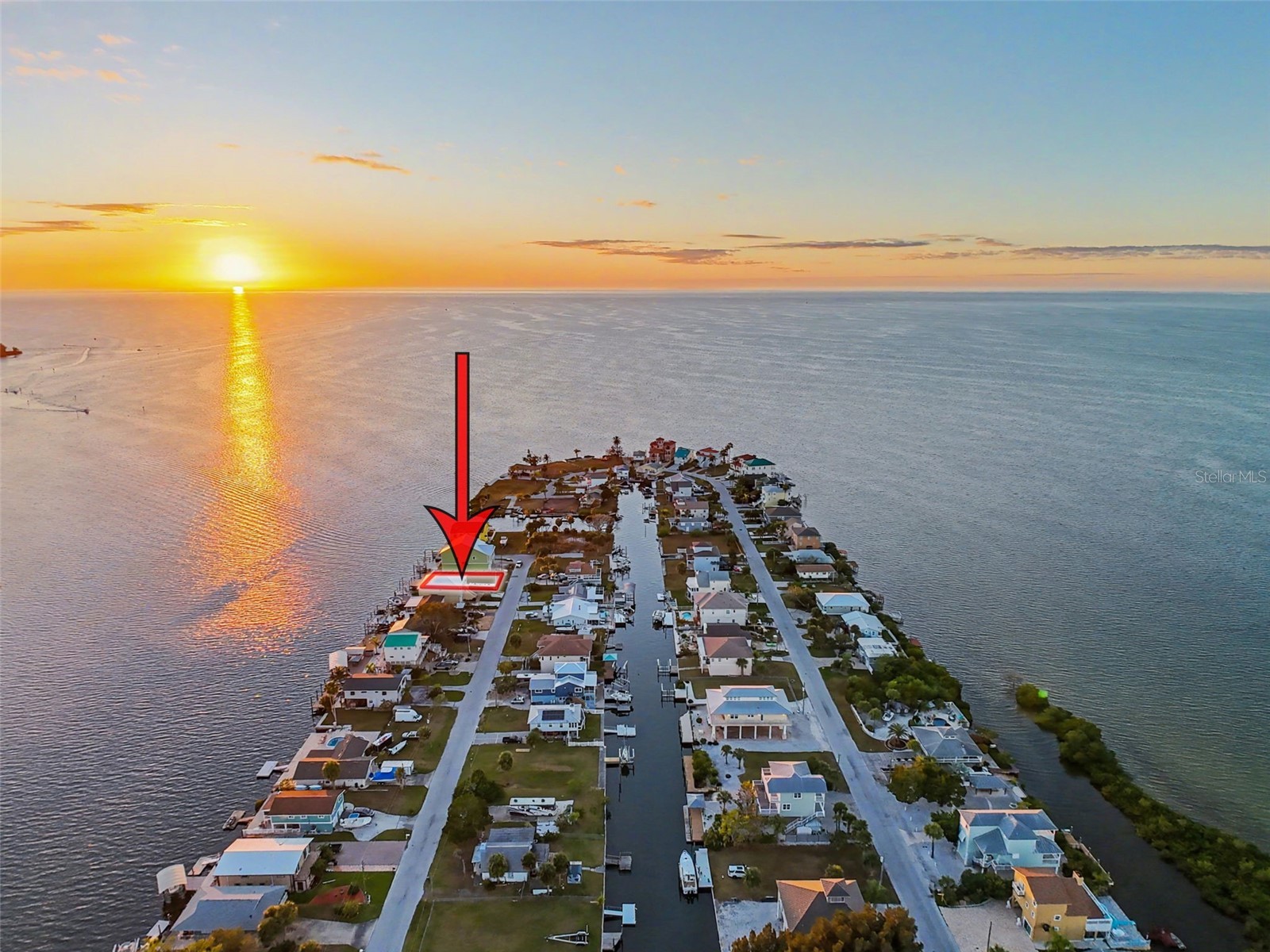 6522 Seaview Boulevard Hudson FL 34667 W7881910 image1