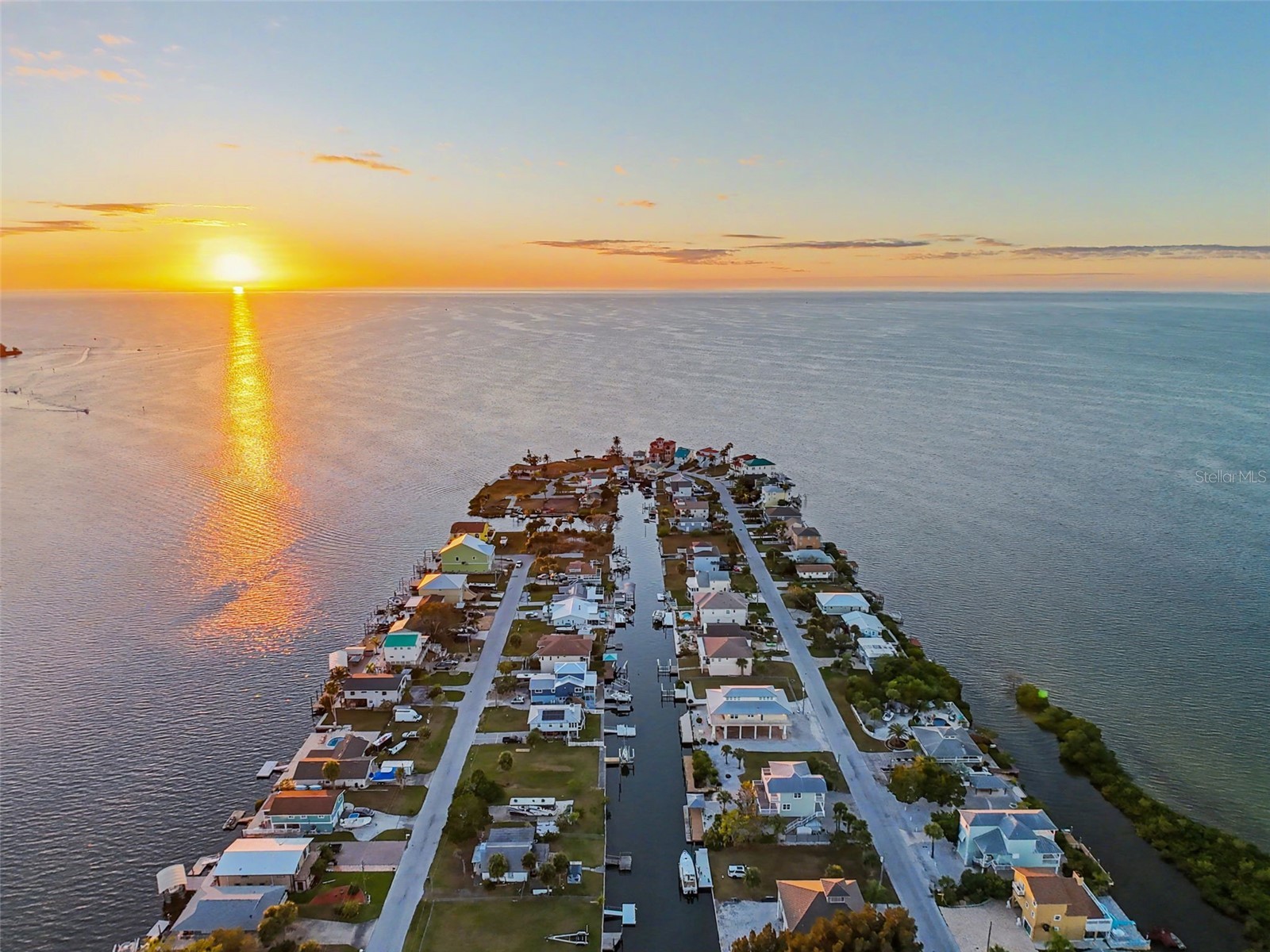 6522 Seaview Boulevard Hudson FL 34667 W7881910 image2