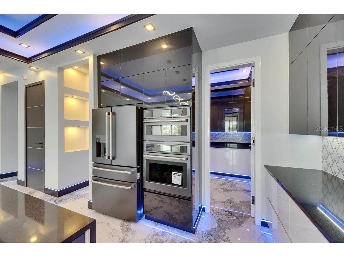 6522 Simone Shores Circle Apollo Beach FL 33572 - ST. CRUEX CANAL TB8389832 image17