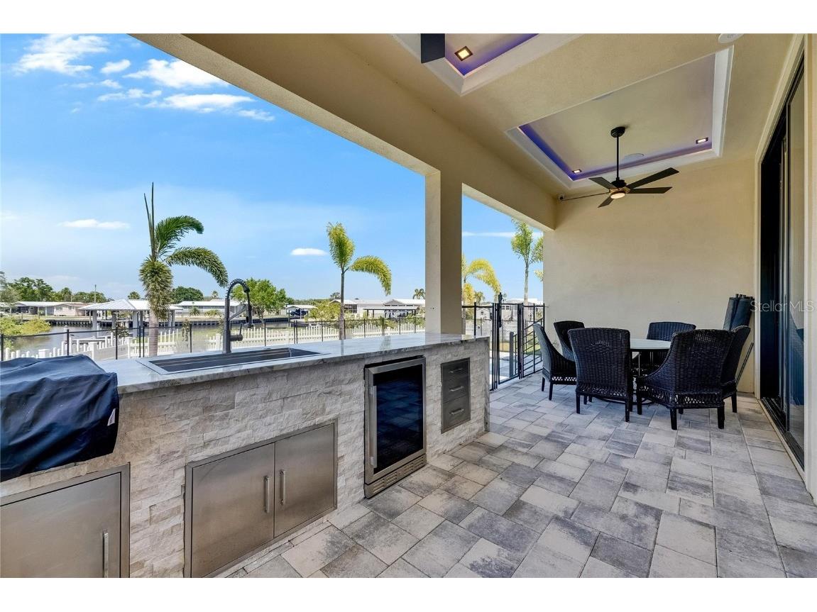 6522 Simone Shores Circle Apollo Beach FL 33572 - ST. CRUEX CANAL TB8389832 image20