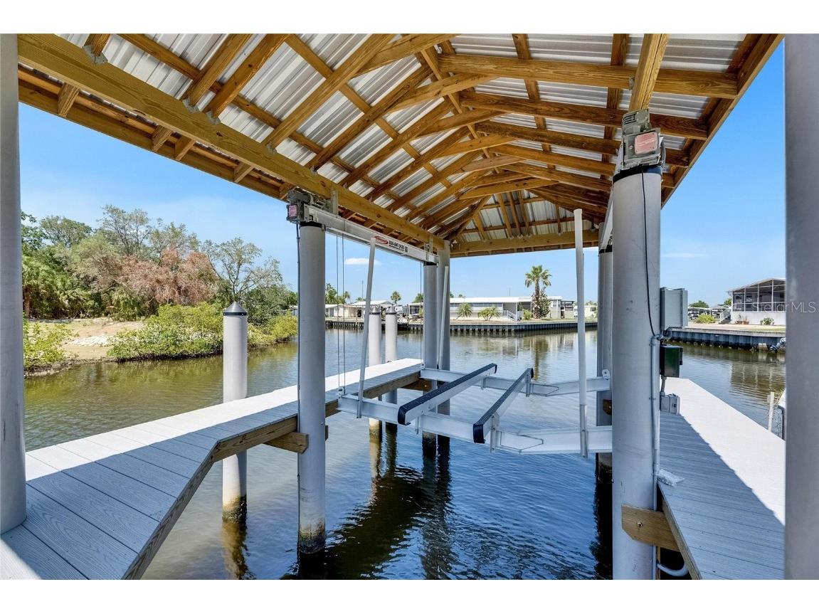 6522 Simone Shores Circle Apollo Beach FL 33572 - ST. CRUEX CANAL TB8389832 image29