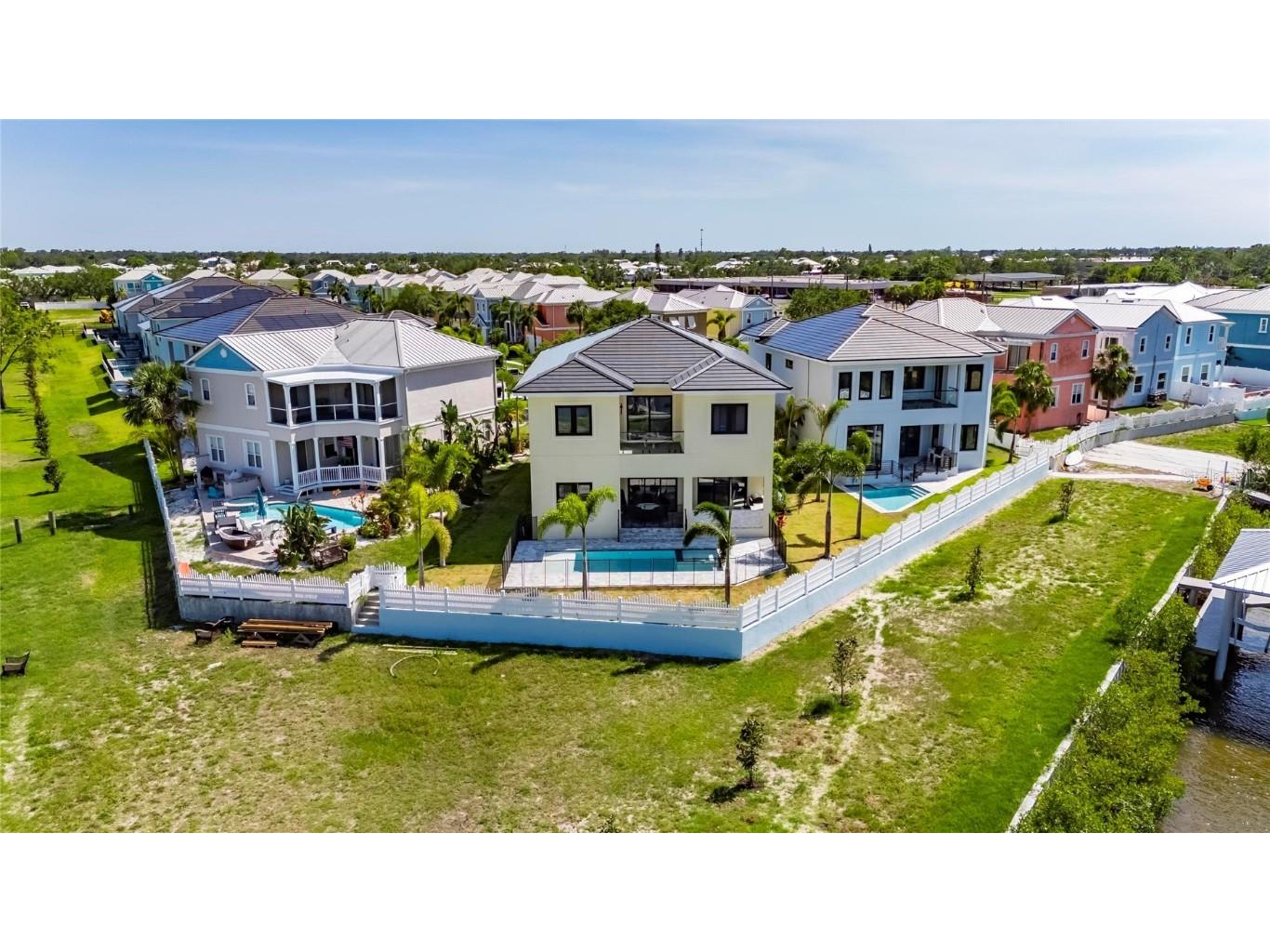 6522 Simone Shores Circle Apollo Beach FL 33572 - ST. CRUEX CANAL TB8389832 image31