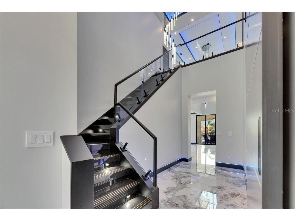 6522 Simone Shores Circle Apollo Beach FL 33572 - ST. CRUEX CANAL TB8389832 image55