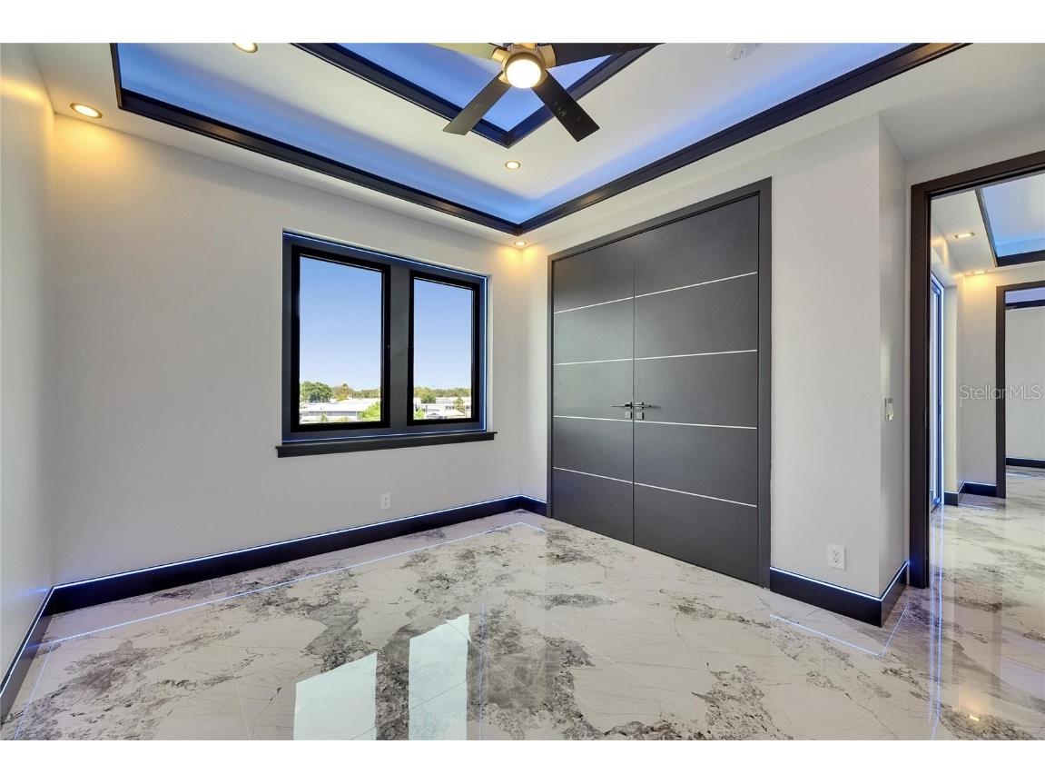 6522 Simone Shores Circle Apollo Beach FL 33572 - ST. CRUEX CANAL TB8389832 image61