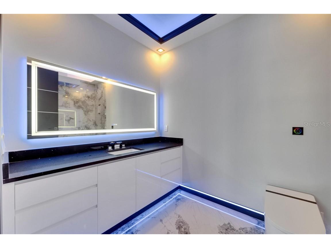 6522 Simone Shores Circle Apollo Beach FL 33572 - ST. CRUEX CANAL TB8389832 image63