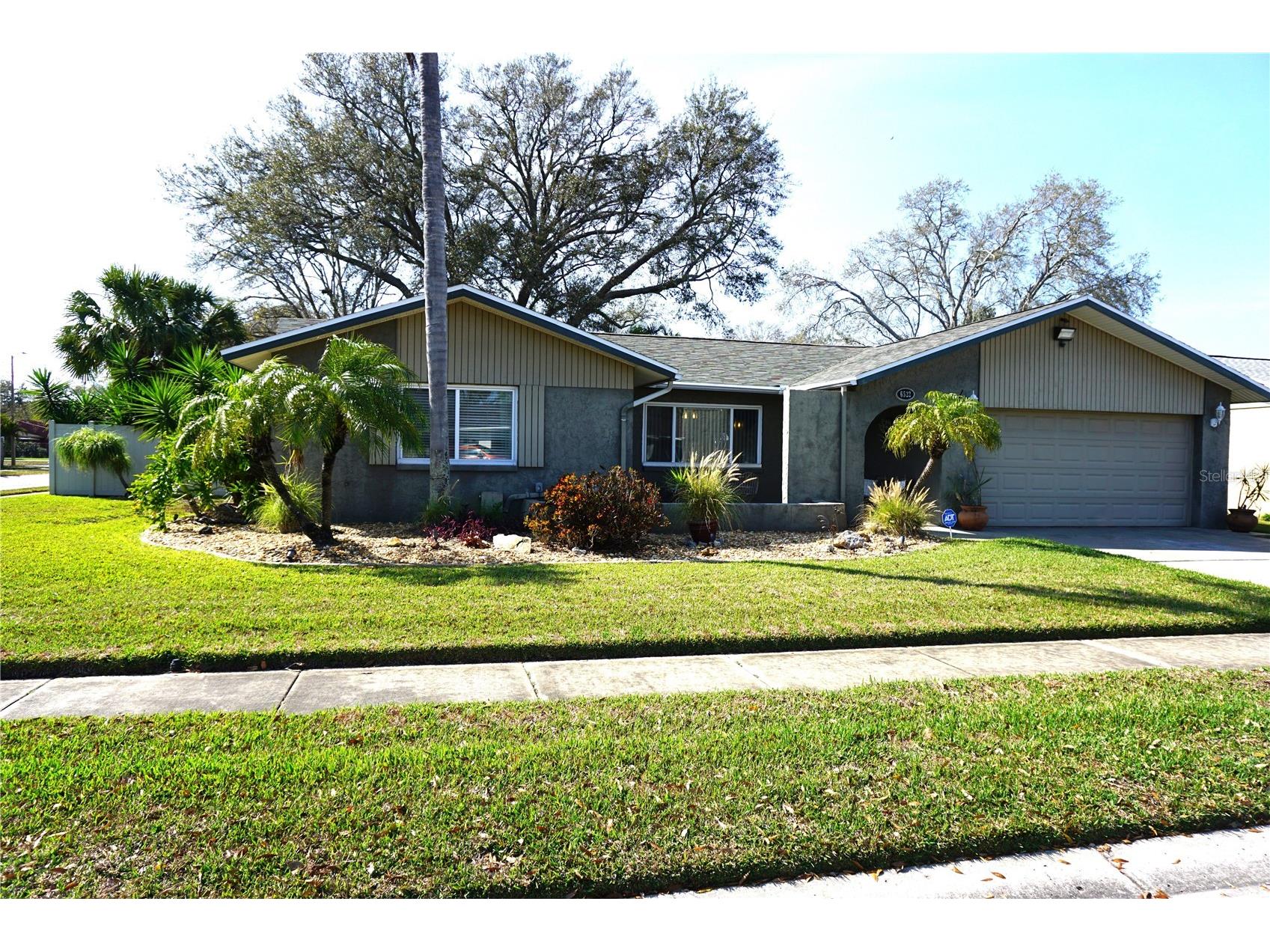 6522 Woodland Boulevard N Pinellas Park FL 33781 TB8477855 image1