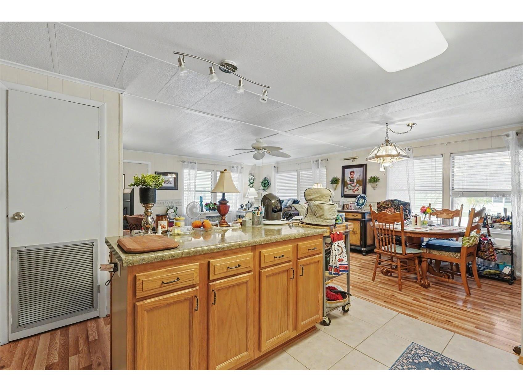 6523 Kansas Street Bradenton FL 34207 TB8525078 image27