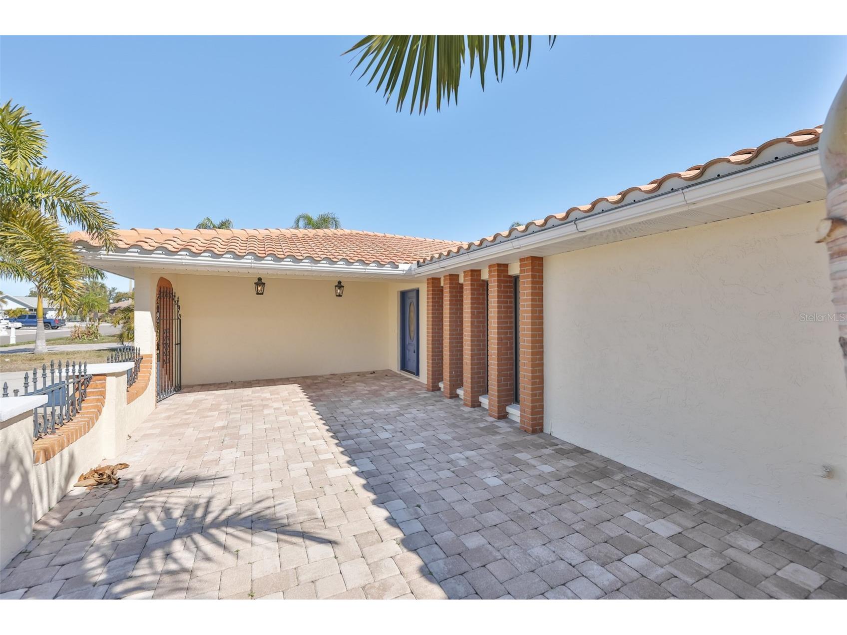 6523 King Palm Way Apollo Beach FL 33572 TB8476395 image11