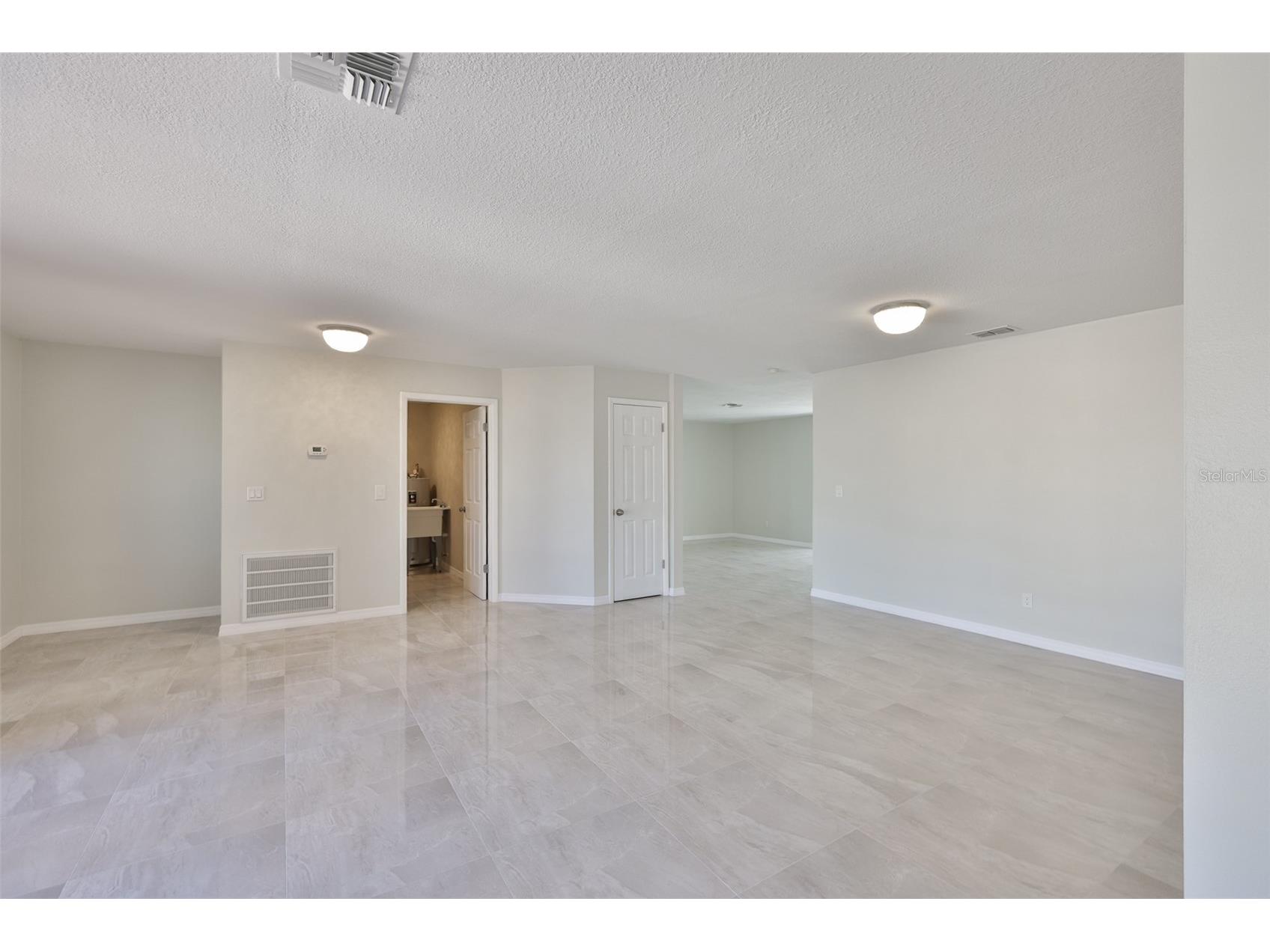 6523 King Palm Way Apollo Beach FL 33572 TB8476395 image15