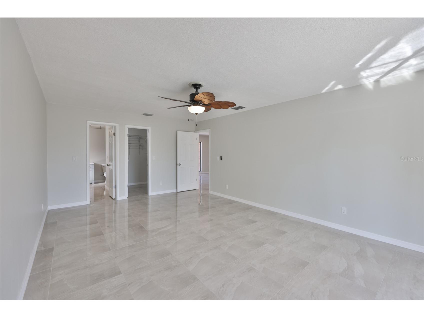 6523 King Palm Way Apollo Beach FL 33572 TB8476395 image23