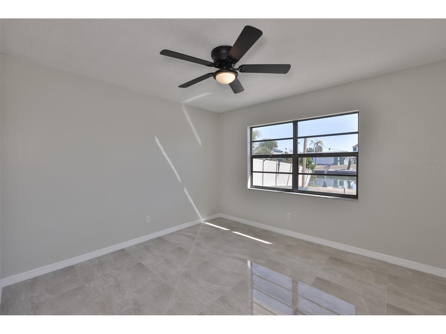 6523 King Palm Way Apollo Beach FL 33572 TB8476395 image40