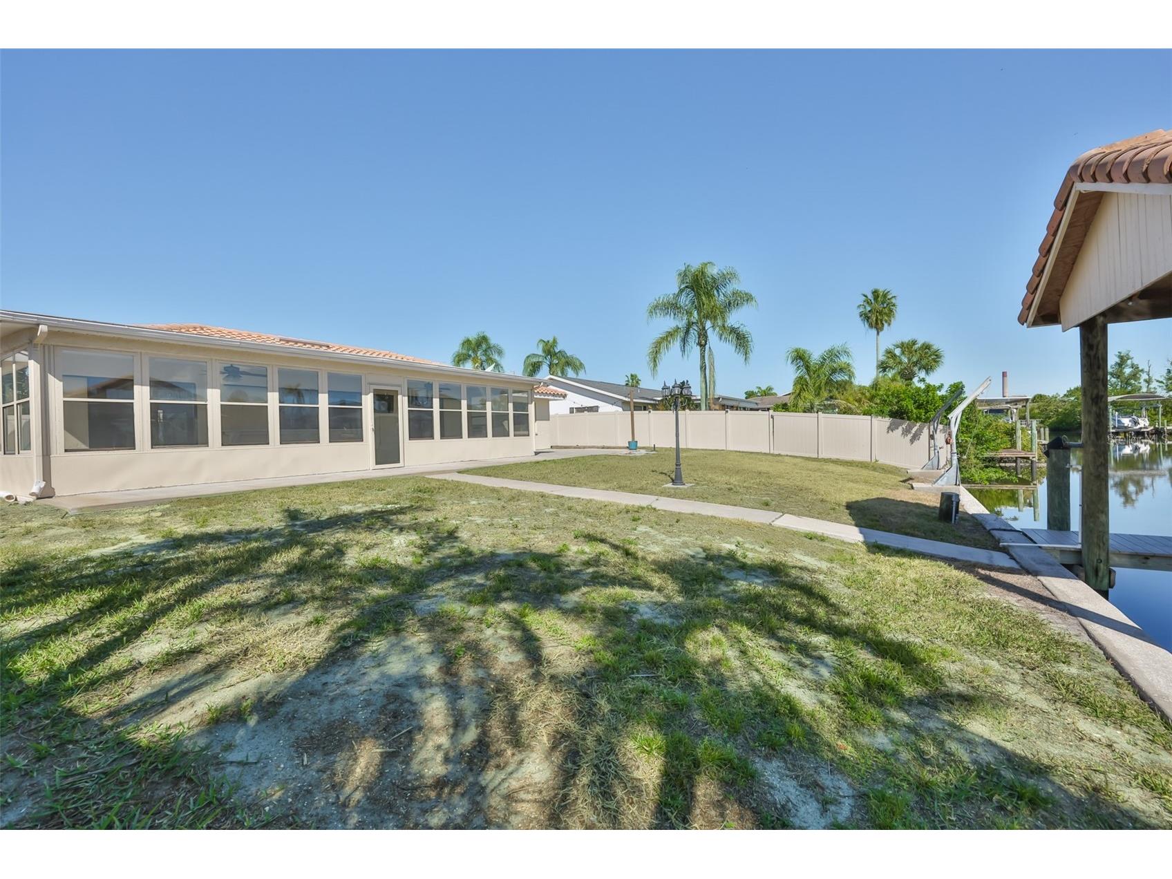 6523 King Palm Way Apollo Beach FL 33572 TB8476395 image47