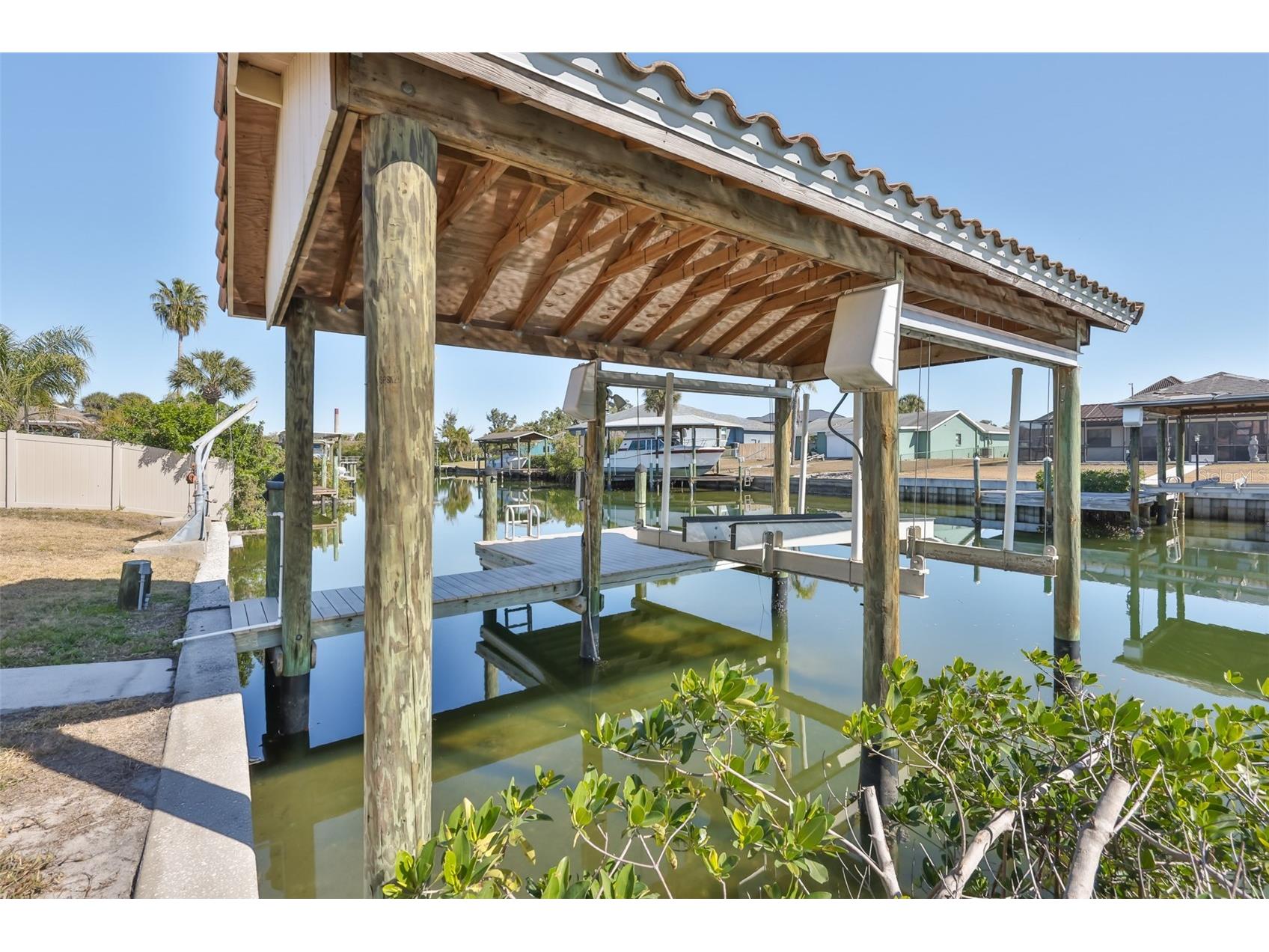 6523 King Palm Way Apollo Beach FL 33572 TB8476395 image48