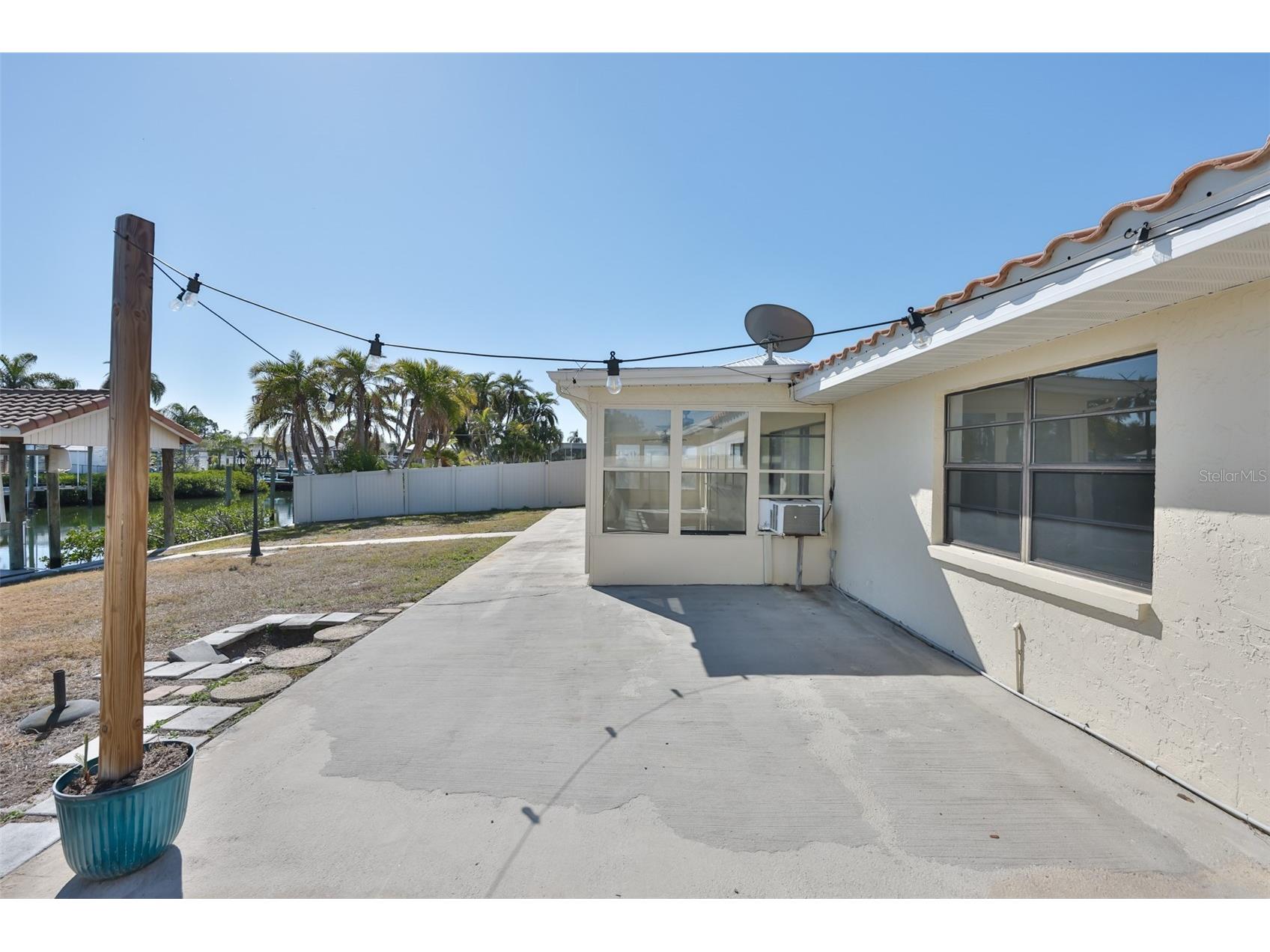 6523 King Palm Way Apollo Beach FL 33572 TB8476395 image60