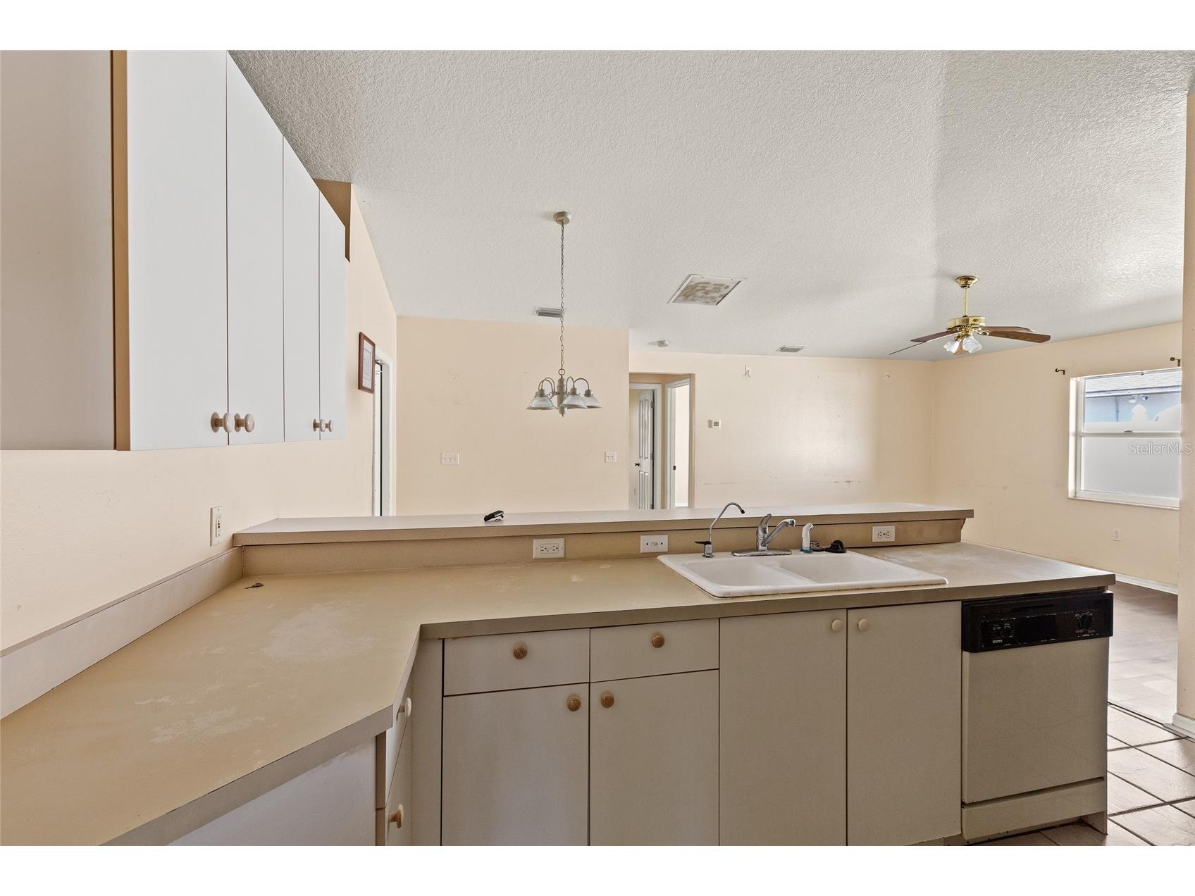 6524 67th Court E. Bradenton FL 34203 A4684637 image6