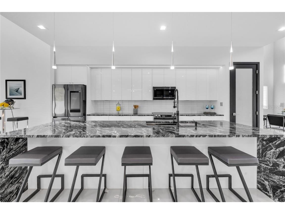 6524 6th Avenue N Saint Petersburg FL 33710 TB8332642 image13