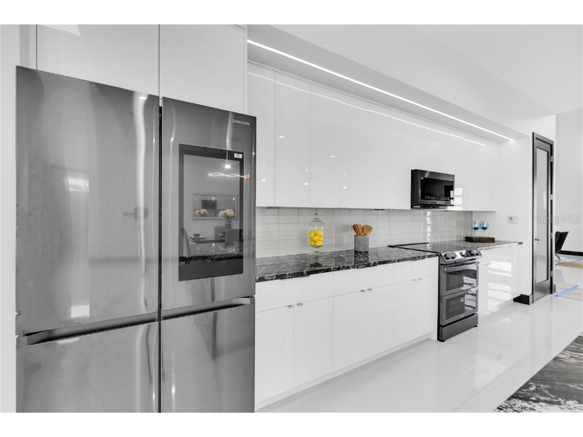 6524 6th Avenue N Saint Petersburg FL 33710 TB8332642 image17