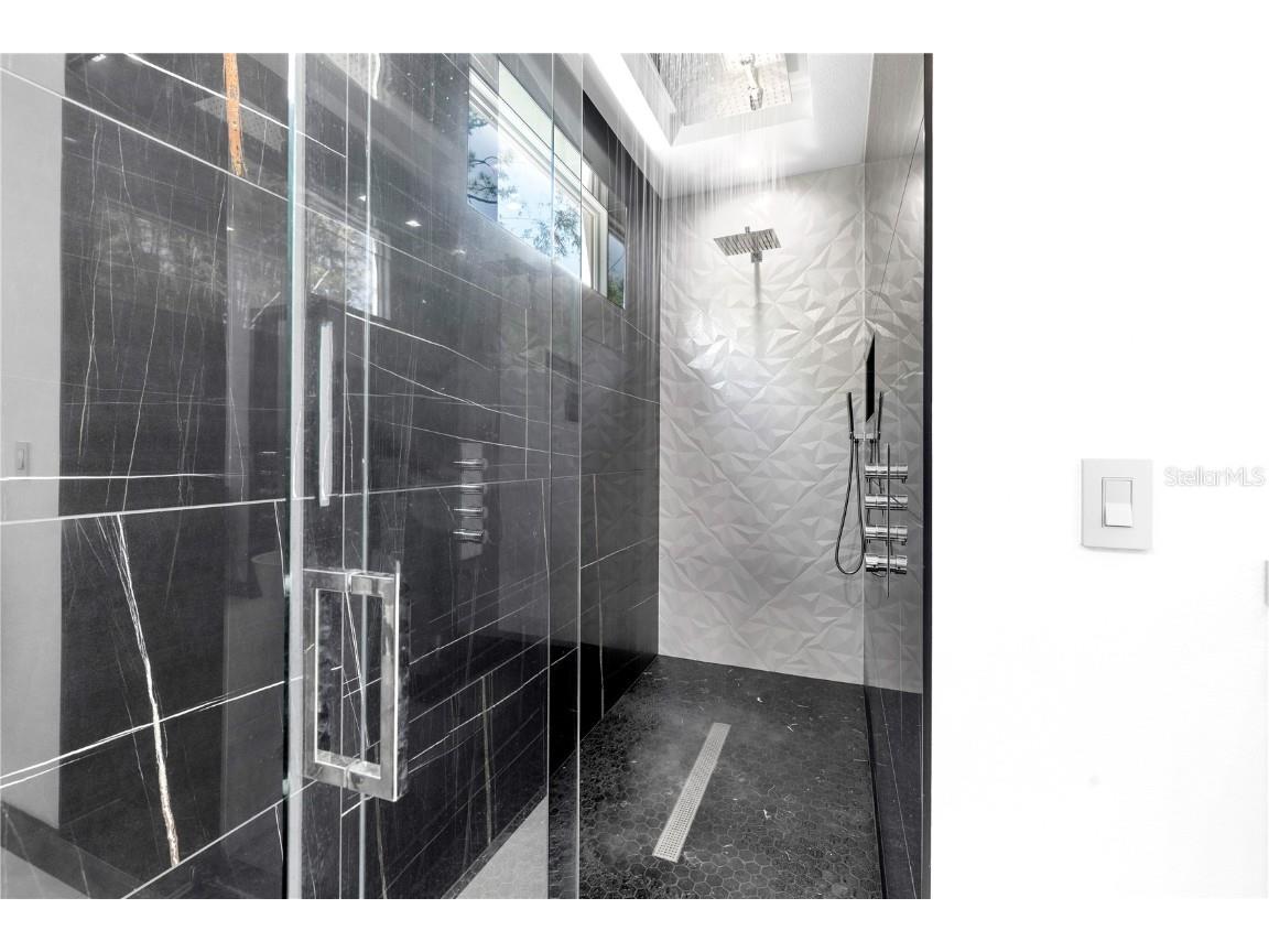 6524 6th Avenue N Saint Petersburg FL 33710 TB8332642 image34