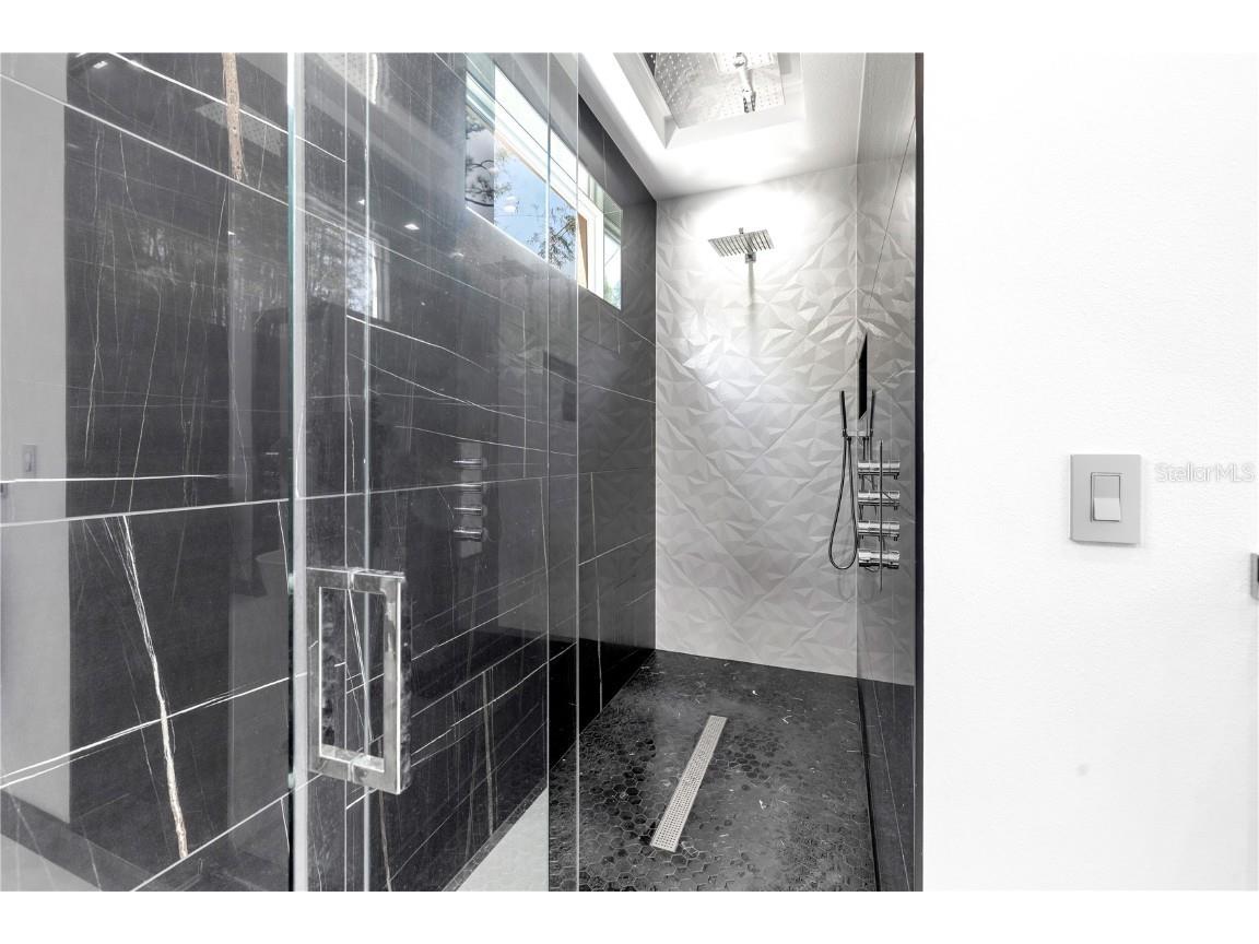 6524 6th Avenue N Saint Petersburg FL 33710 TB8332642 image35