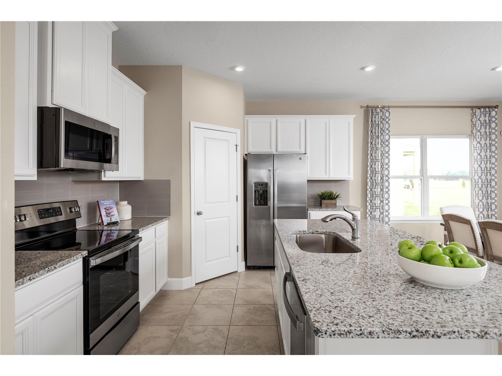 6524 Domizio Drive Winter Haven FL 33884 W7883481 image7