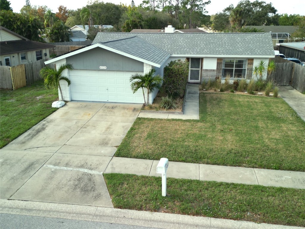 6524 Mauna Loa Boulevard Sarasota FL 34241 A4593857 image1