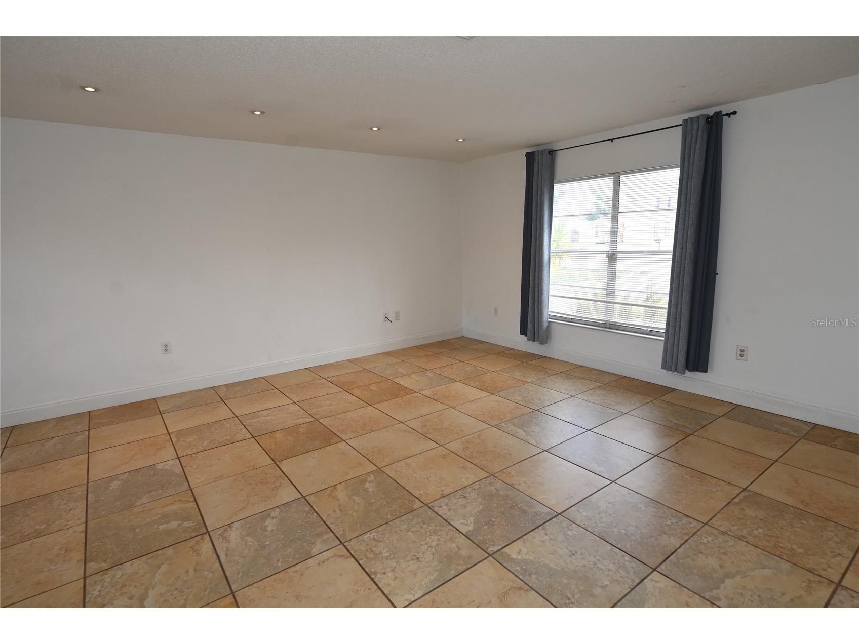 6524 Mauna Loa Boulevard Sarasota FL 34241 A4698747 image8